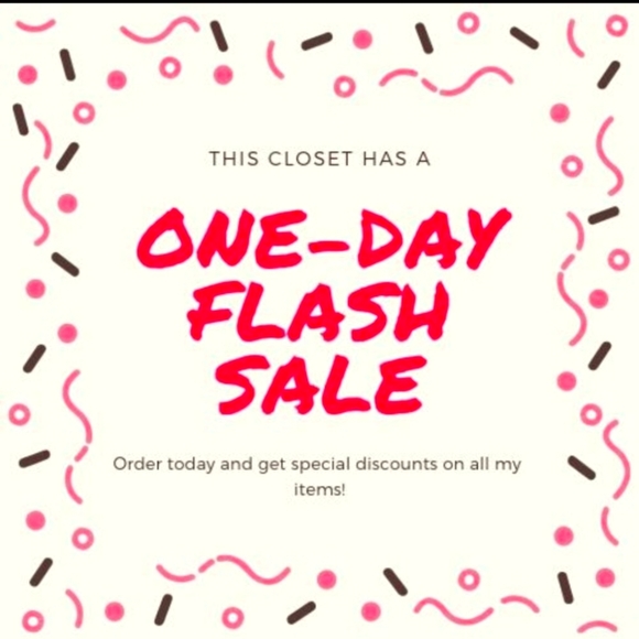 Nike Other - COPY - Priced $10 And Under. 🔥5 For $20🔥